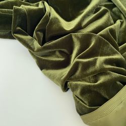 Бархат оливковый роял 71