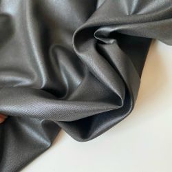 Костюмная с отливом 